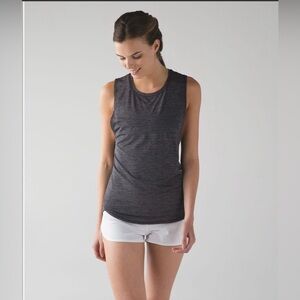 Lululemon in A Cinch Tank color Heathered Black Size Unknown